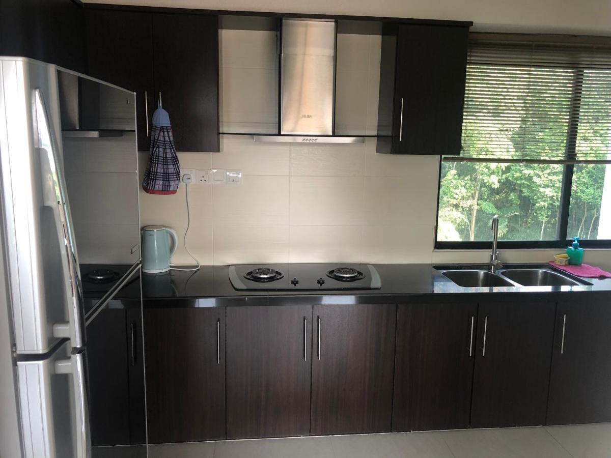 Beach Resort 7 Home Stay Sri Sayang Apartment Batu Ferringhi 3Bedroom Extérieur photo