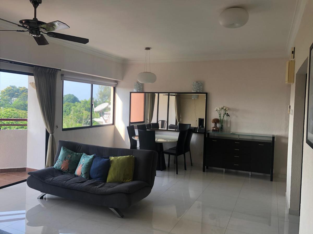 Beach Resort 7 Home Stay Sri Sayang Apartment Batu Ferringhi 3Bedroom Extérieur photo